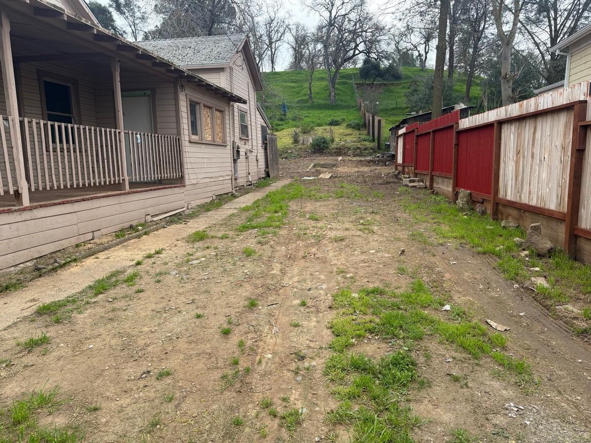 29954 Yosemite Boulevard