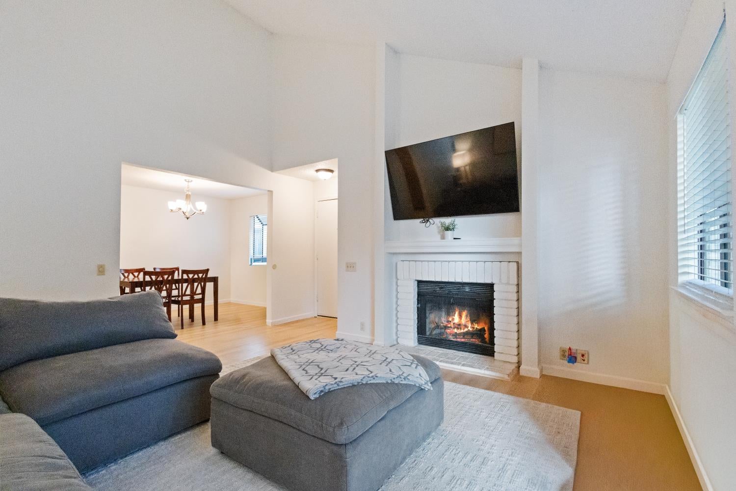 2280 Hurley Way 6