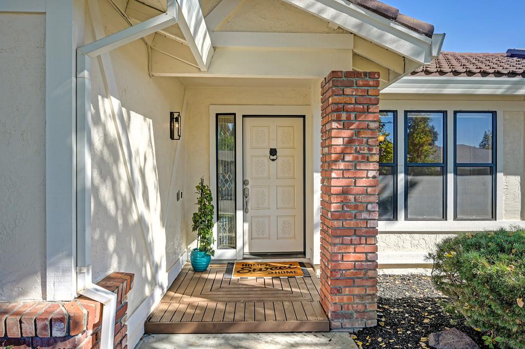 8666 Gaines Avenue