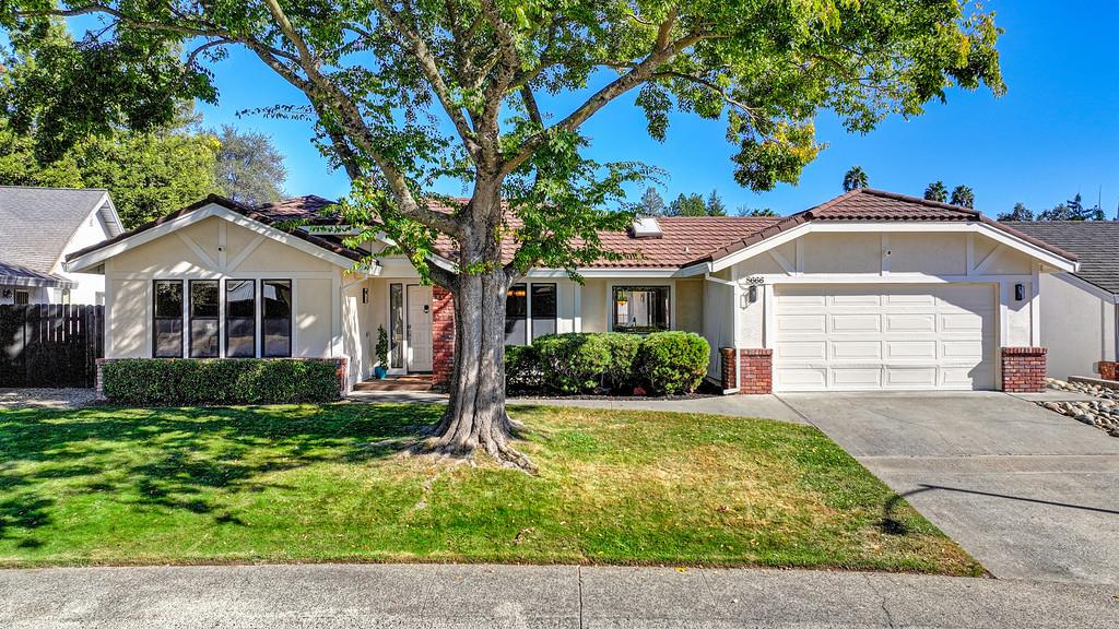 8666 Gaines Avenue