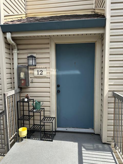 2280 Hurley Way 12 Sacramento CA 95825