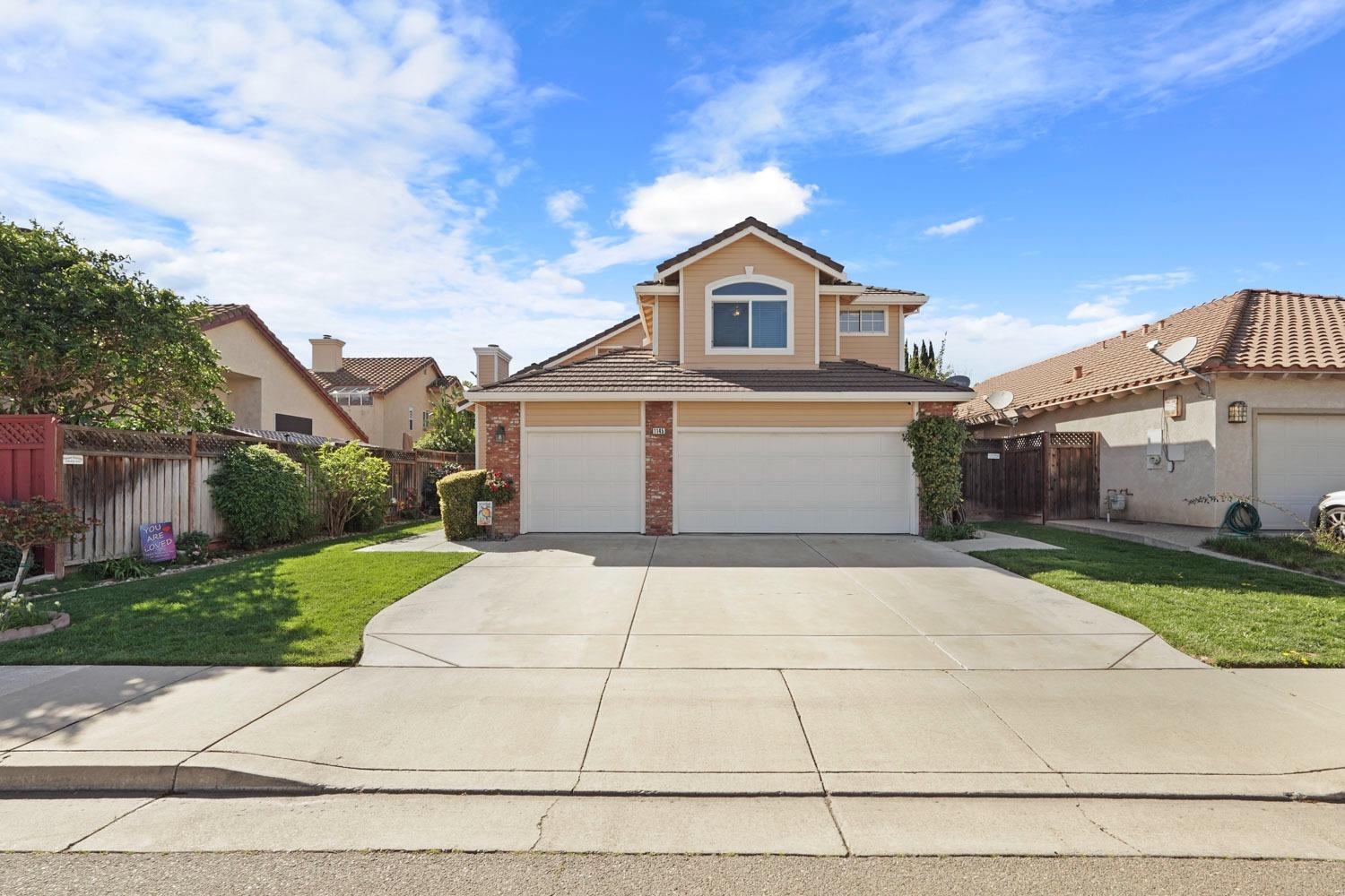 1145 Madera