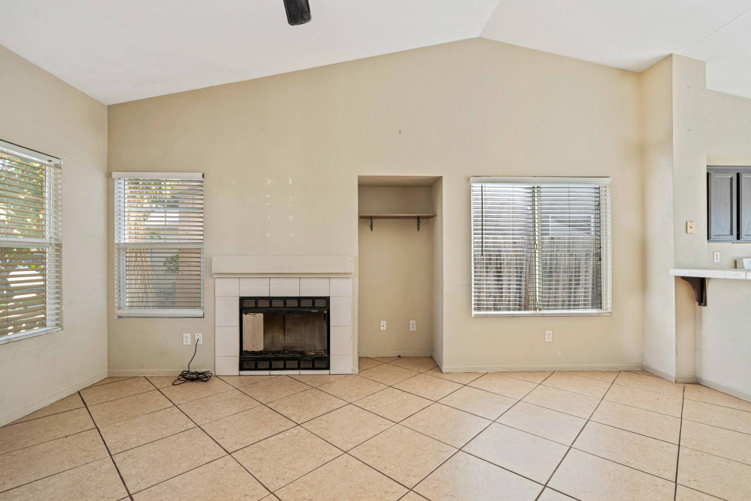 214 Shadywood Avenue
