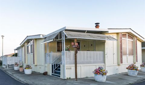 140 Hibiscus Sacramento CA 95828