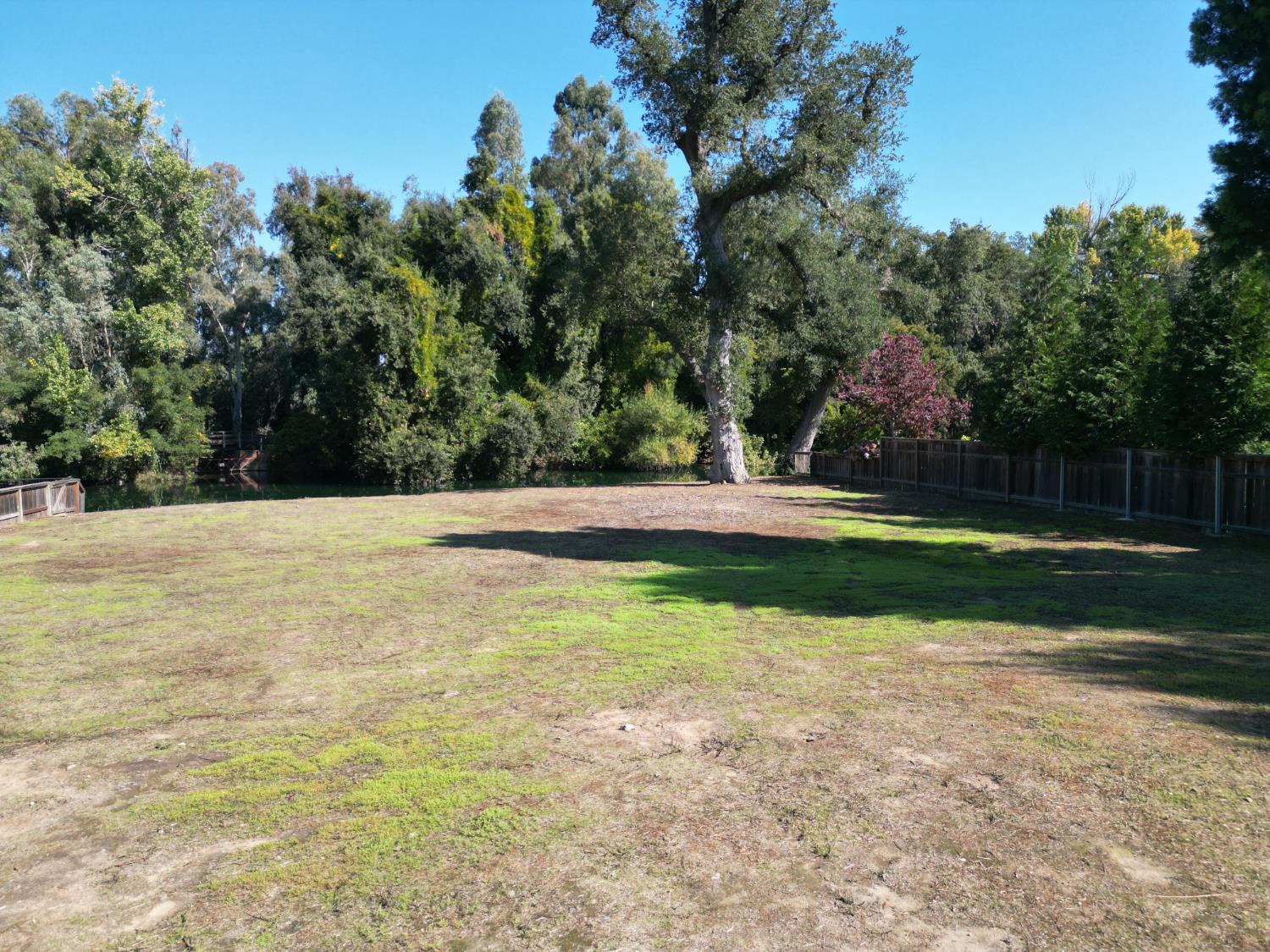 1258 Rivergate Drive