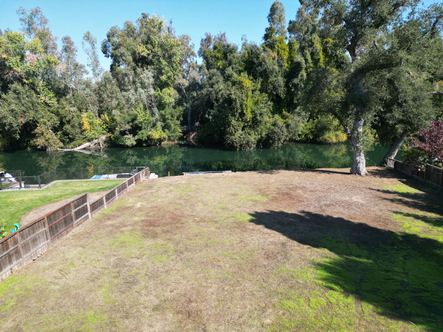 1258 Rivergate Drive