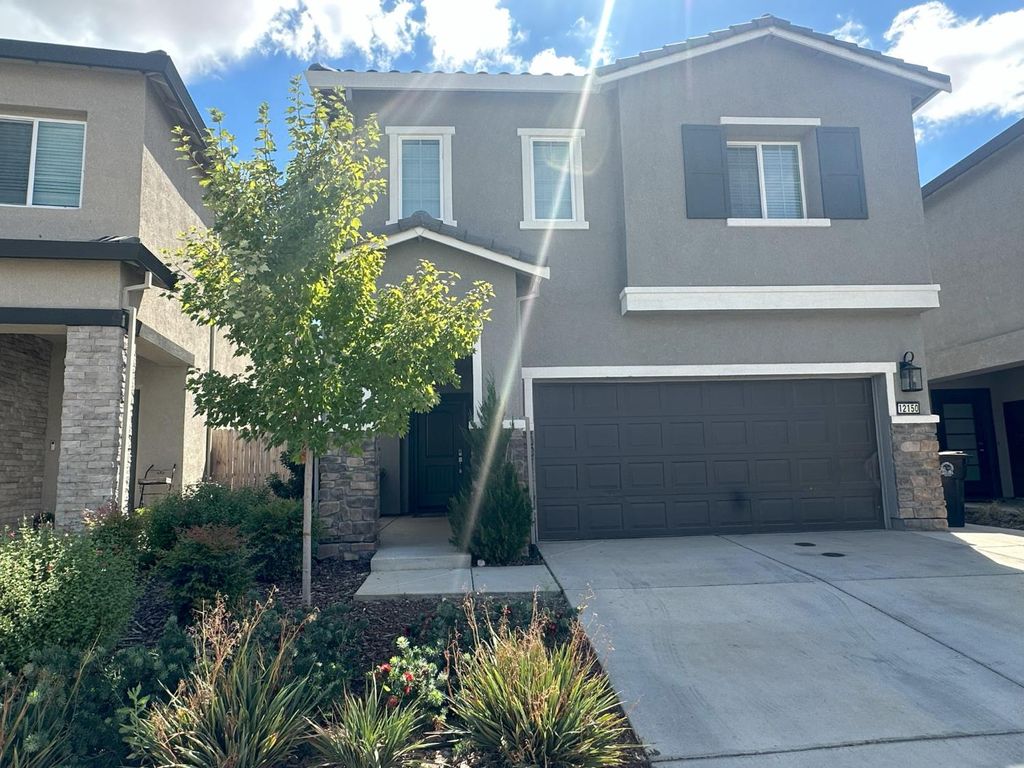 Photo of 12150 Alamosa Drive, Rancho Cordova, CA 95742 (MLS # 225119948)