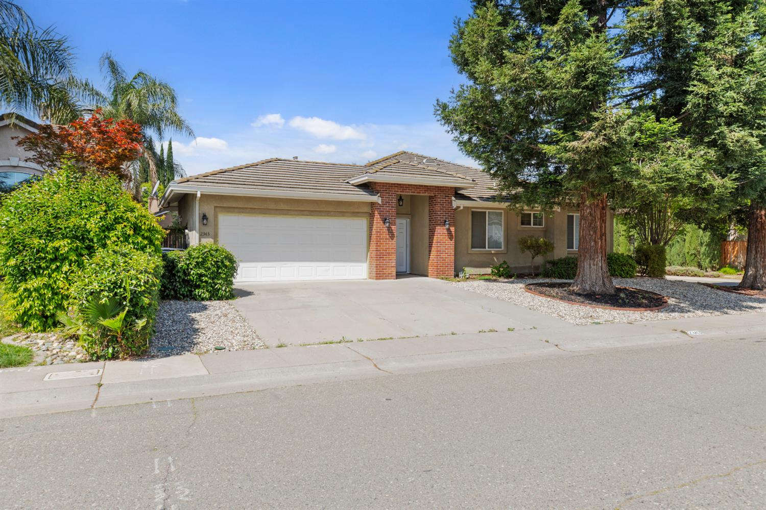 2343 Marina Glen Way