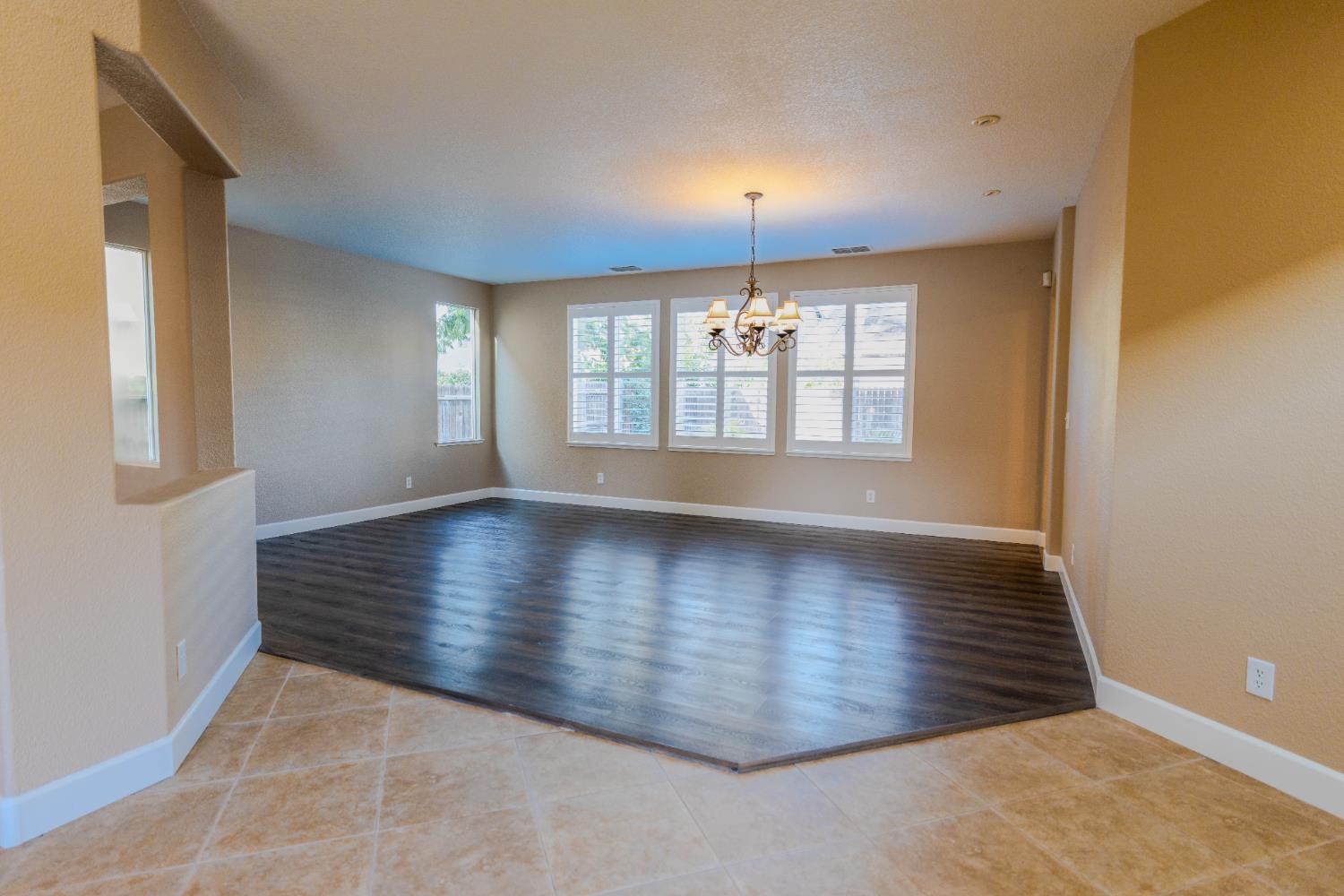 5418 Mayberry Court