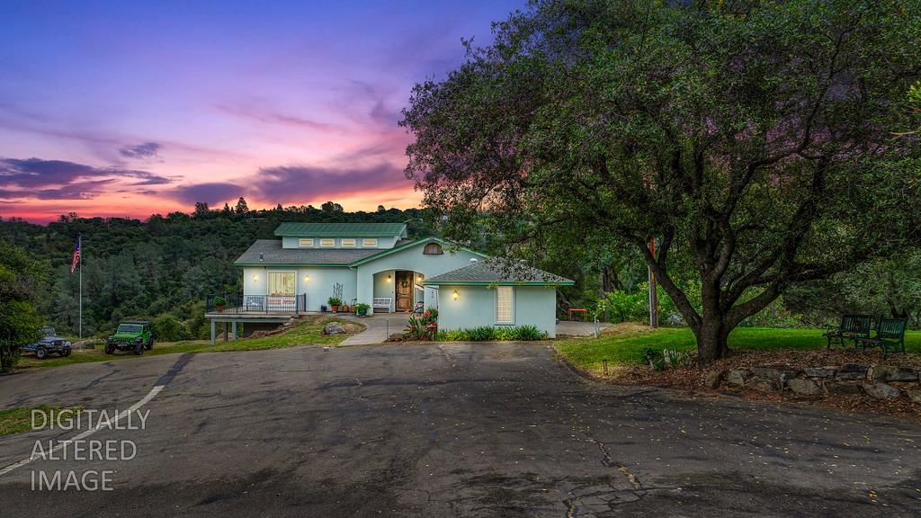 7357 Ridge Road