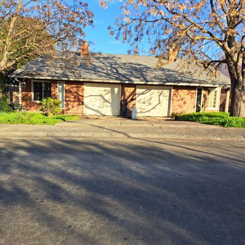 5550 E Knoll Drive Fair Oaks CA 95628