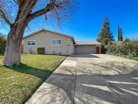 5735 Hesper Way, Carmichael, CA 95608 - MLS#: 225022182