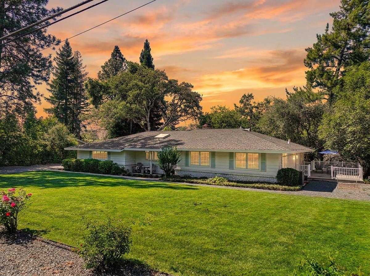 8177 Twin Rocks Road