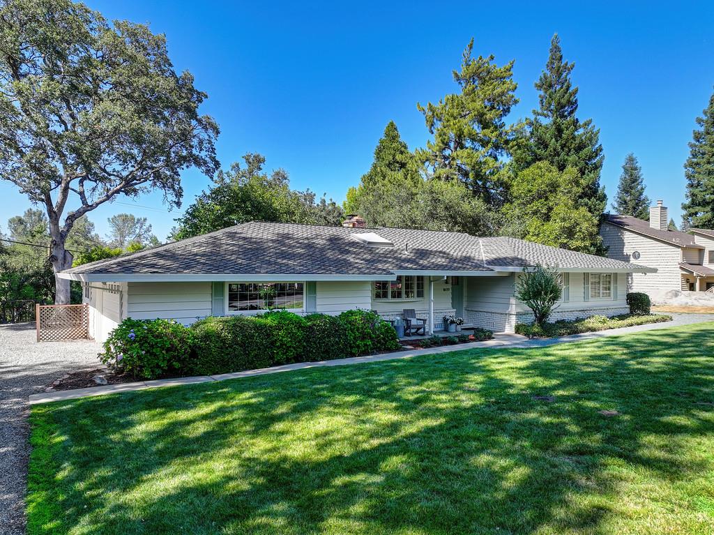 8177 Twin Rocks Road