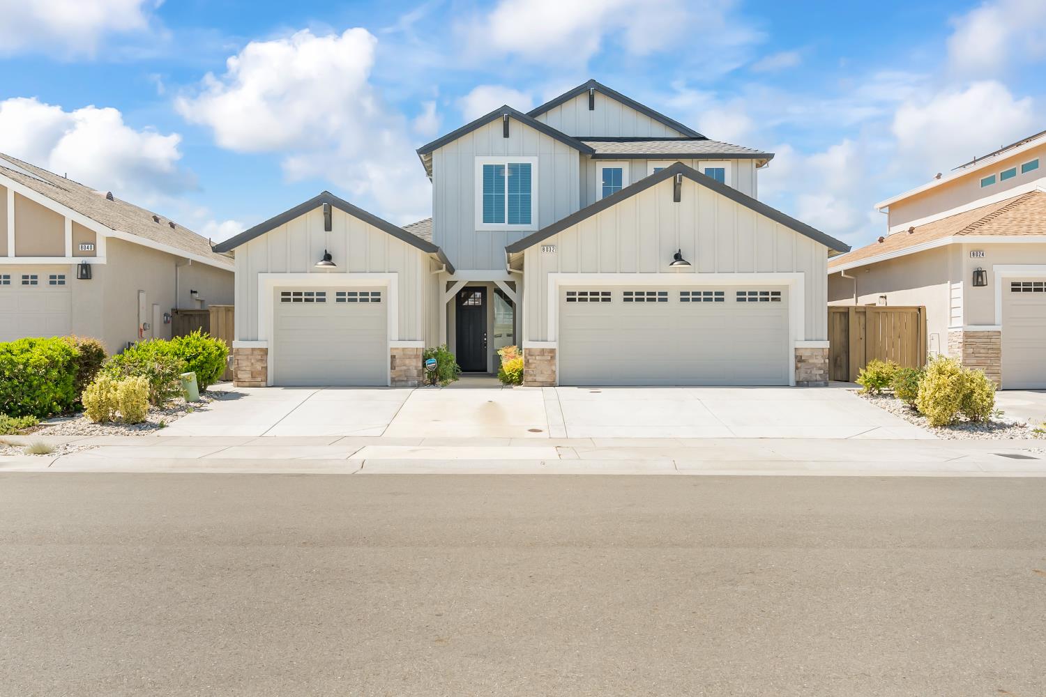 8032 Challis Circle
