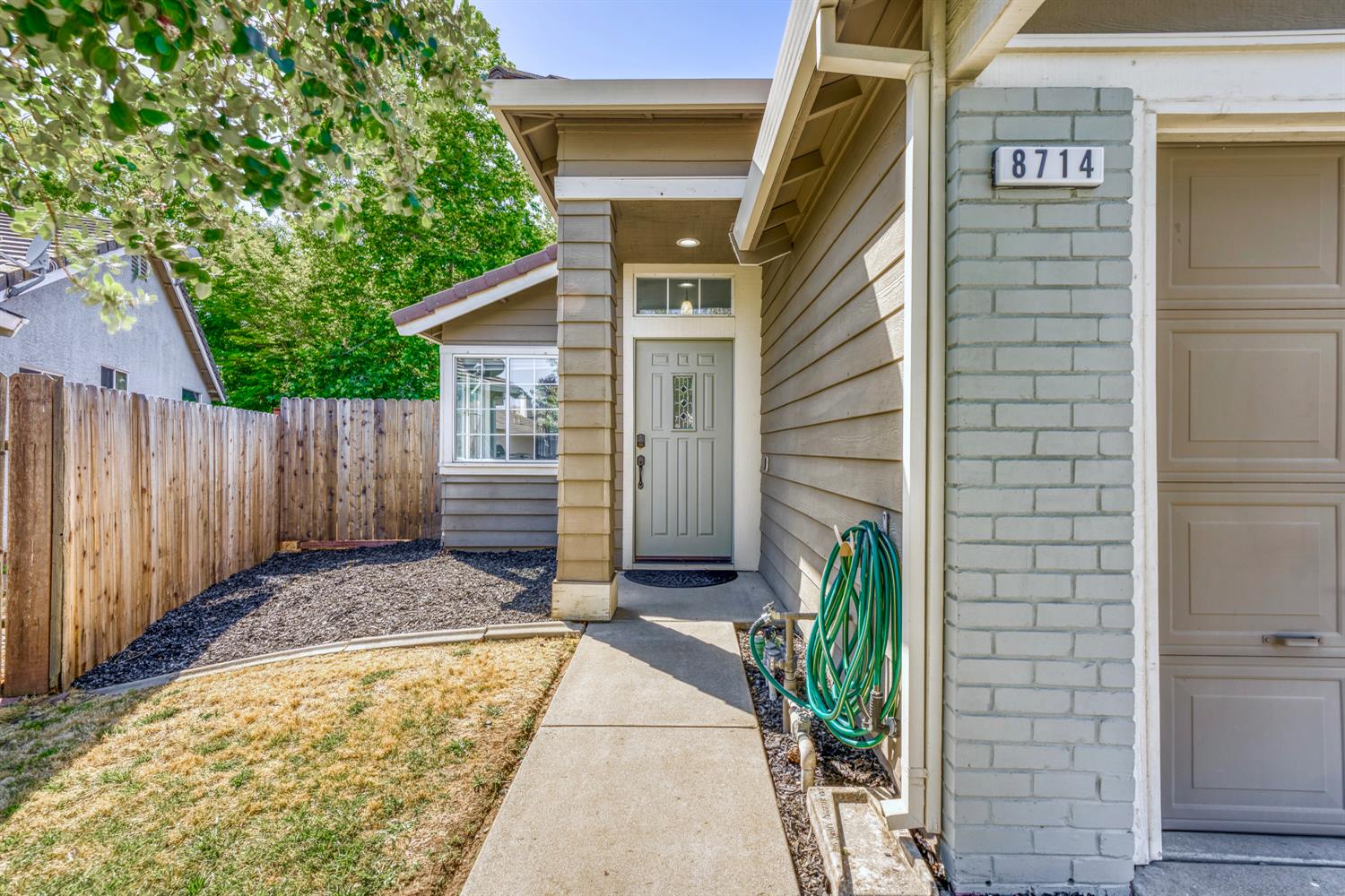 8714 Clear Star Court