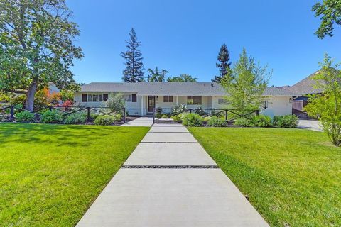 MLS: 225052183