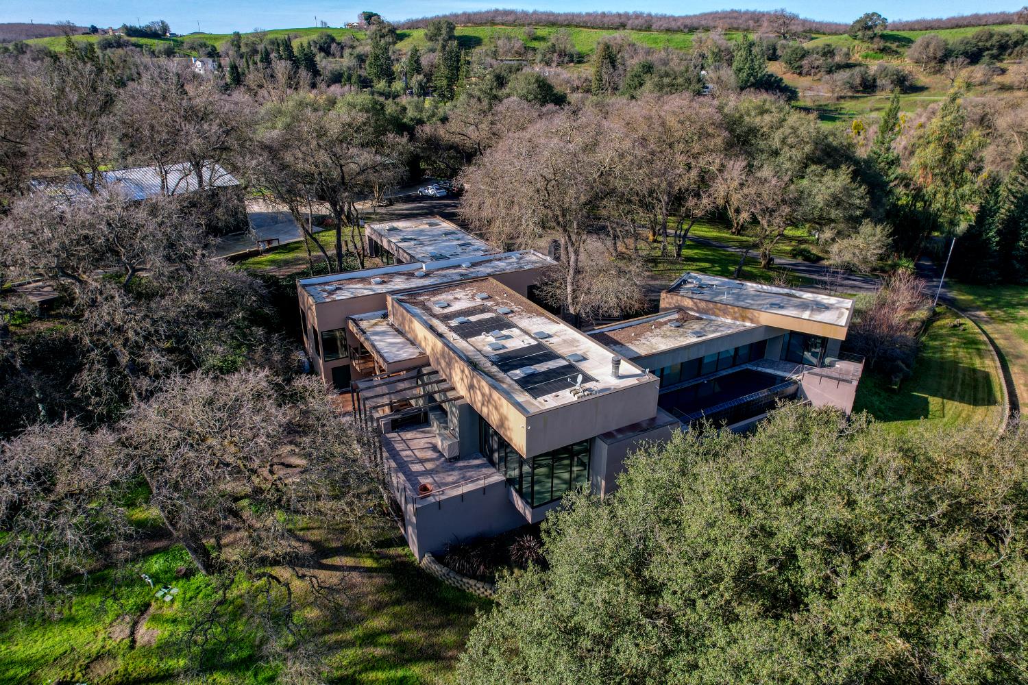 12100 Horseshoe Road