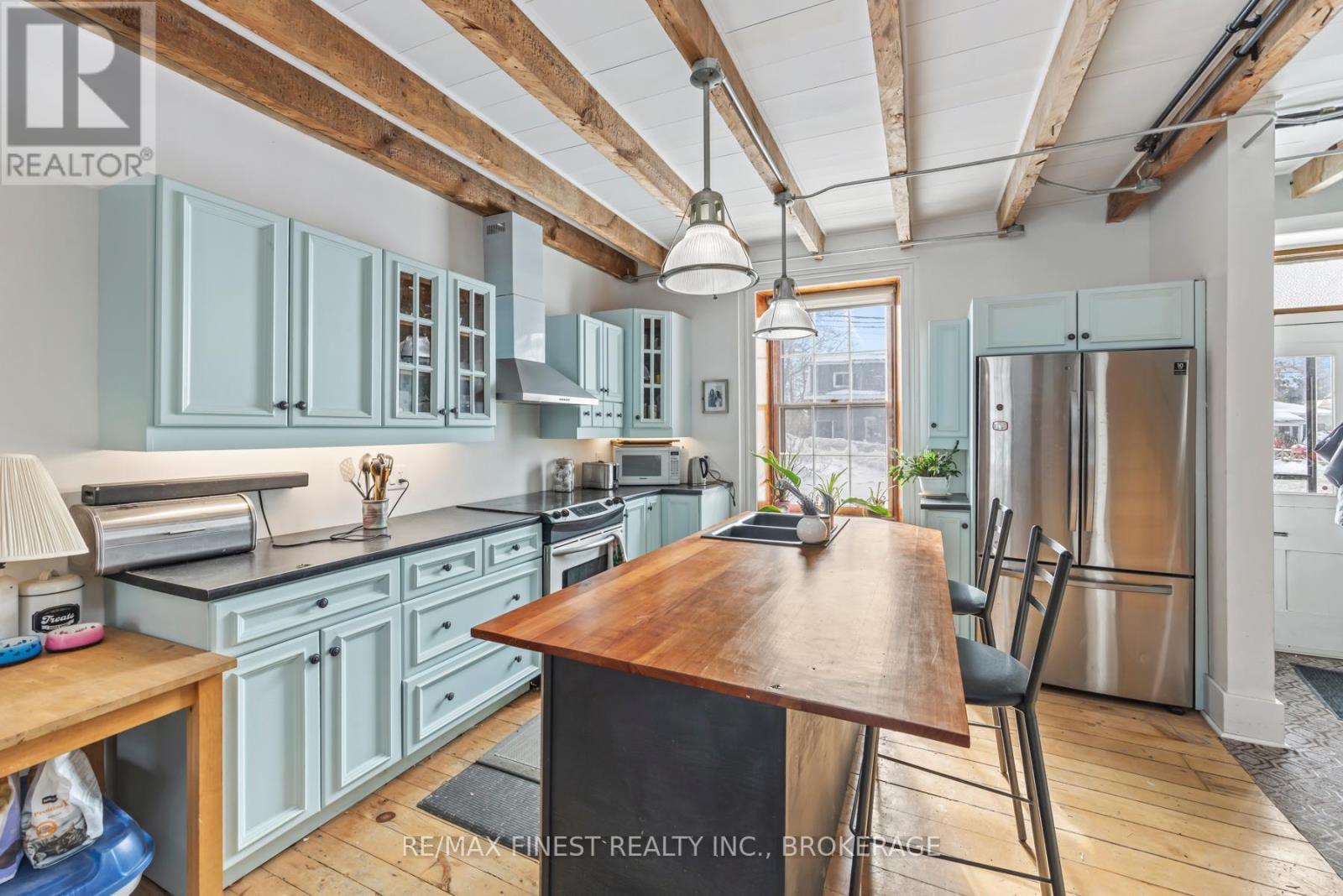 579 UNION STREET