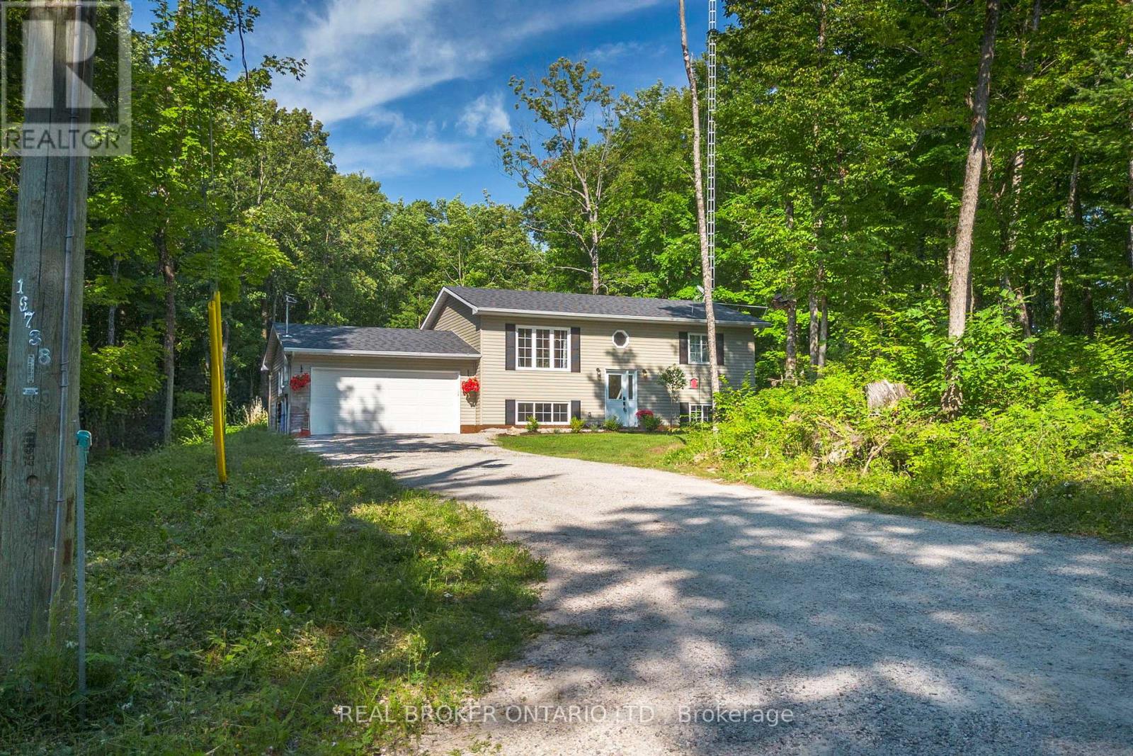 804 DARLING ROAD