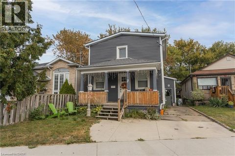 7 LAILEY Street St. Catharines ON L2M5G7