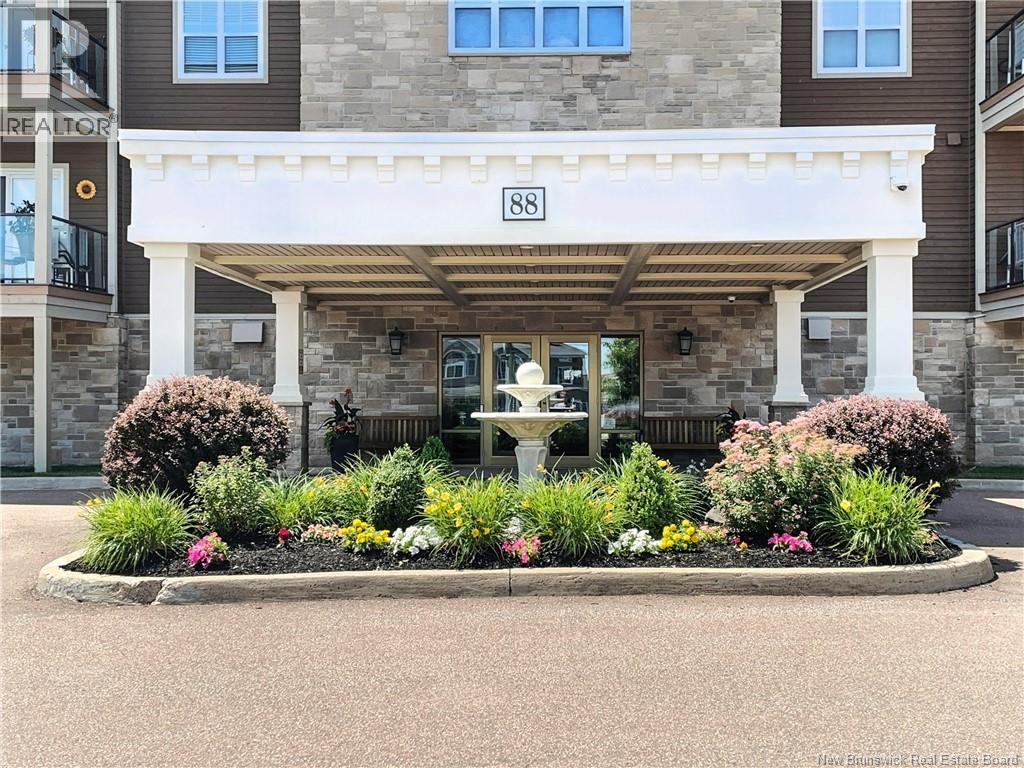 88 Woods Terrace Unit# 309