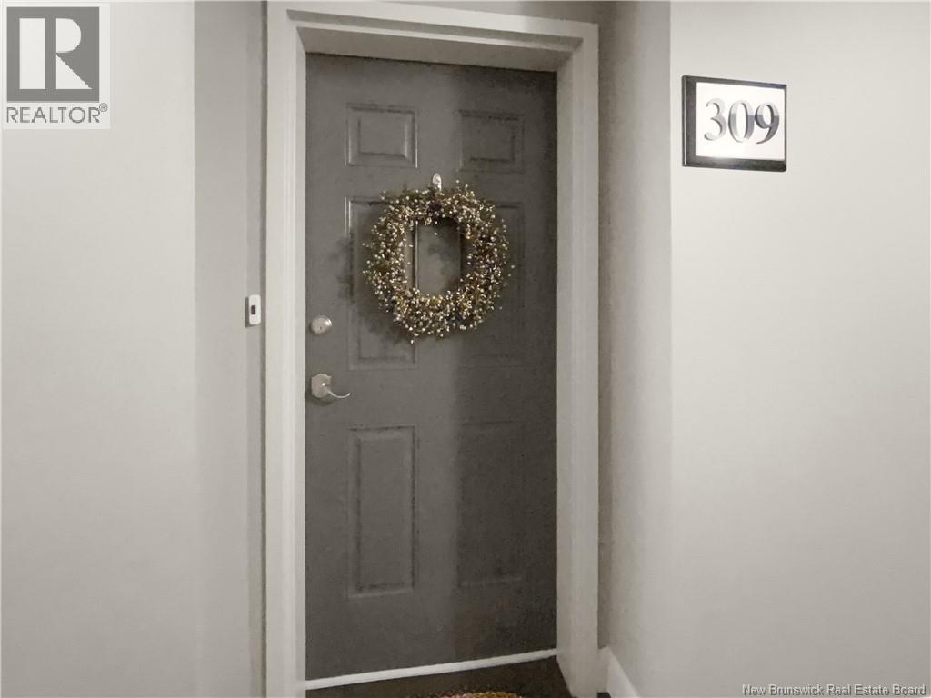 88 Woods Terrace Unit# 309