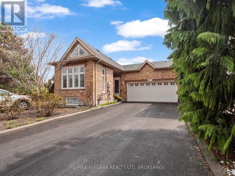 2270 STONEHAVEN AVENUE E Niagara Falls (Stamford) ON L2J4K1