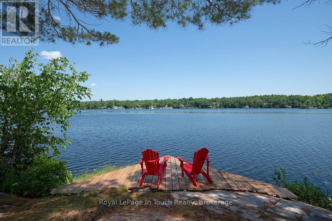211 PICKEREL POINT ROAD