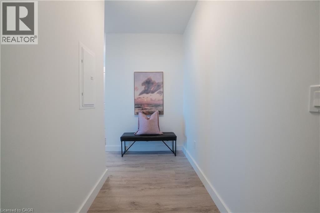 15 GLEBE Street Unit# 1701