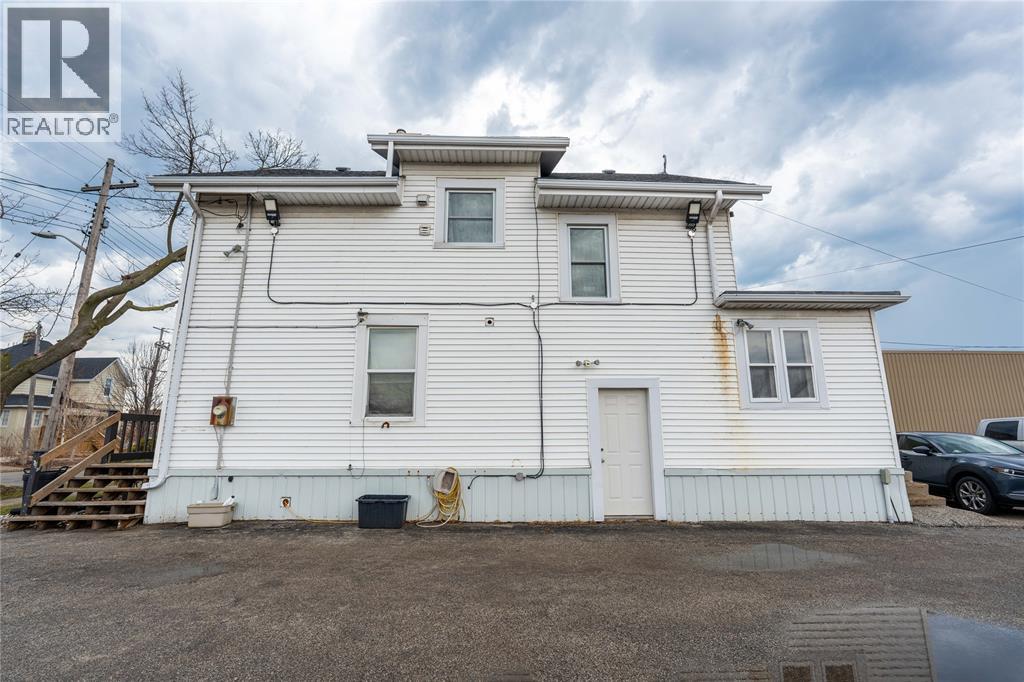 116 Vidal STREET North