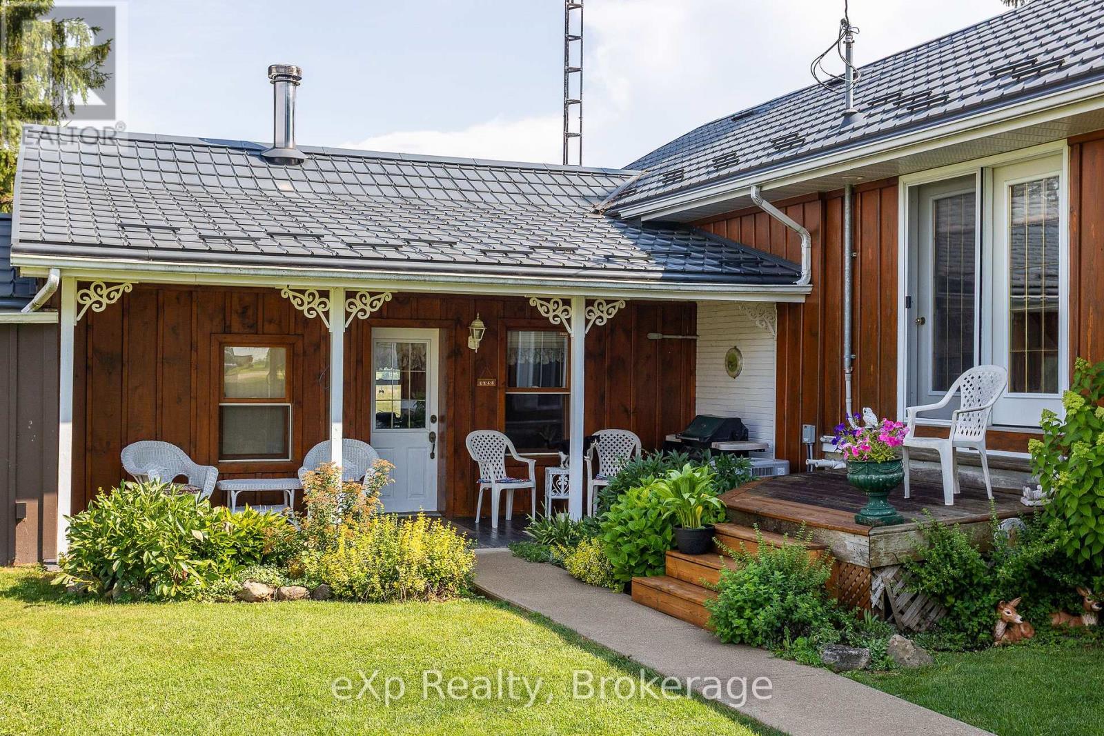 116826 GREY ROAD 3