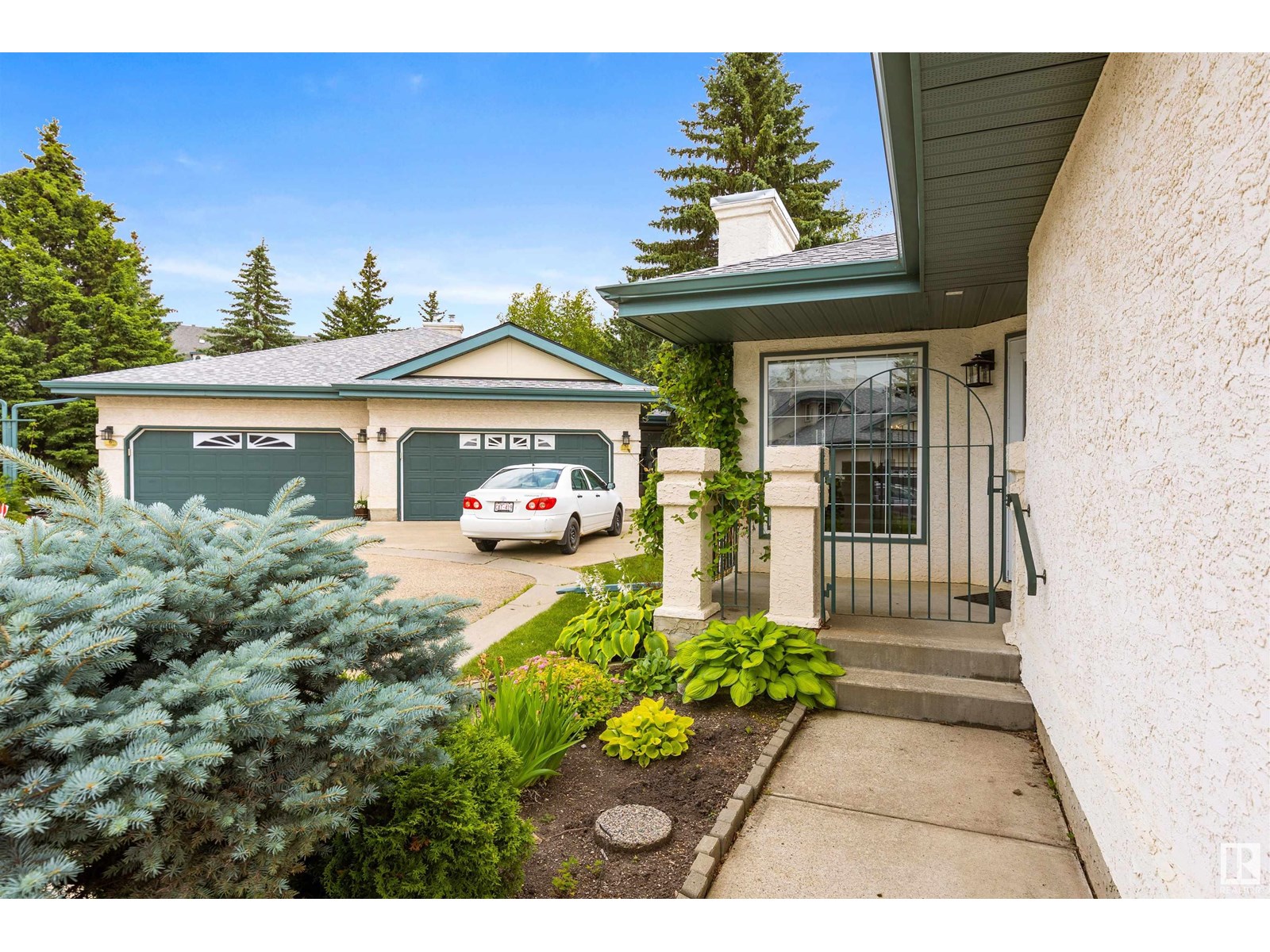 #4 2325 RIVERBEND RD NW