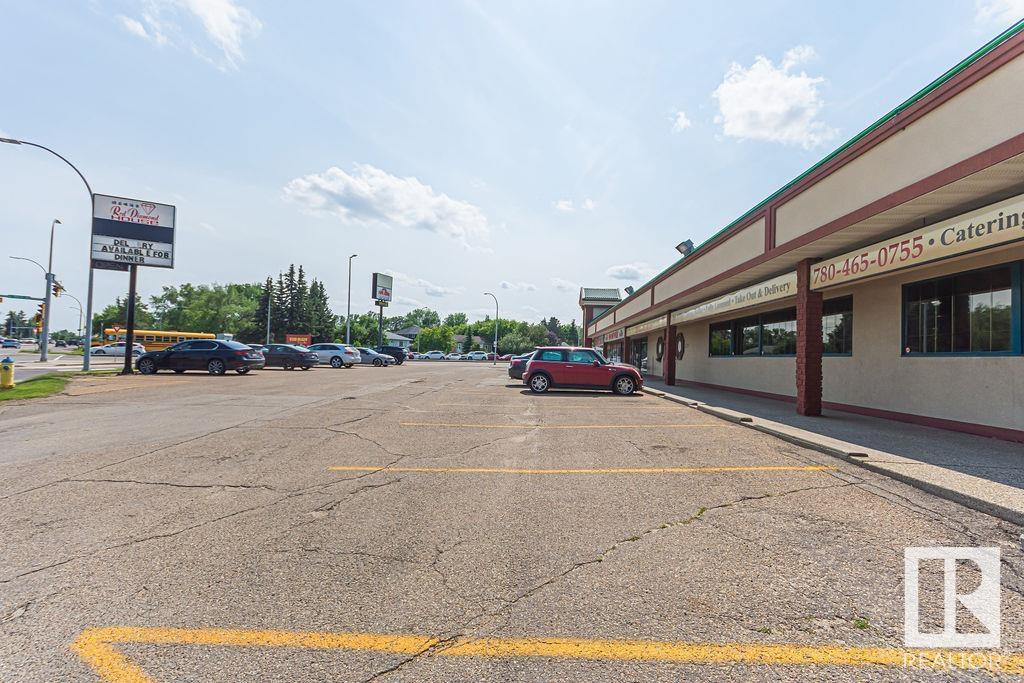 7500 82 AV NW