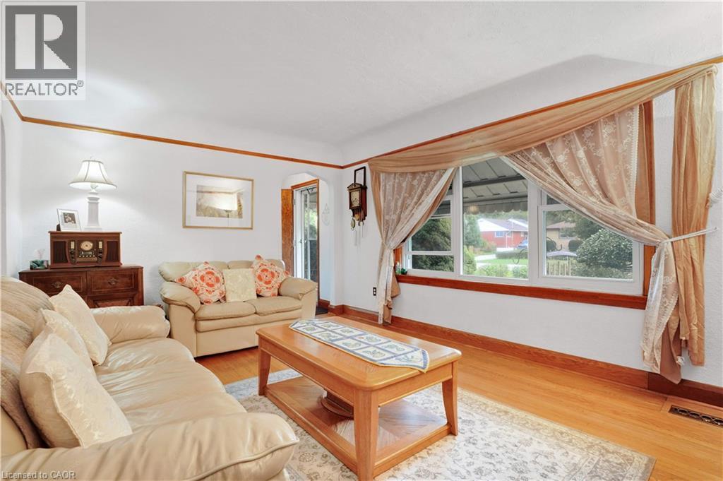 22 GRABER Place