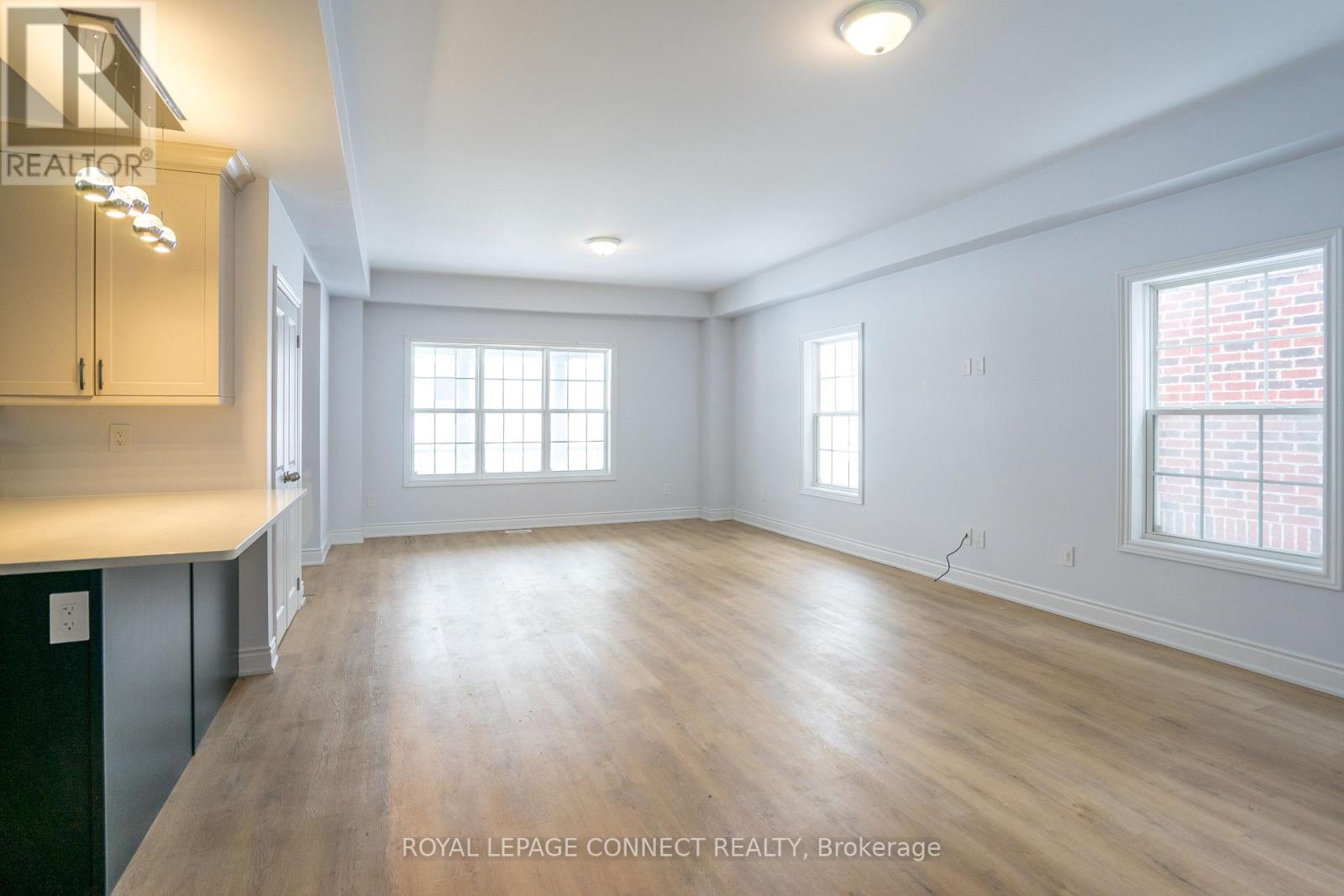 941 JOHN FAIRHURST BOULEVARD