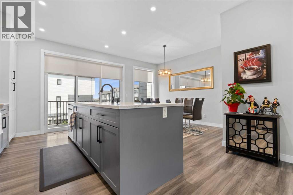 32 Evanscrest Court NW