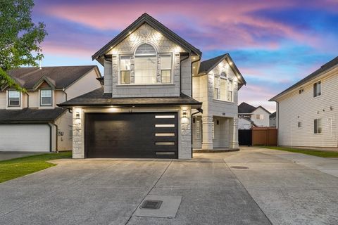 31626 HARMONY COURT Abbotsford BC V2T6S7