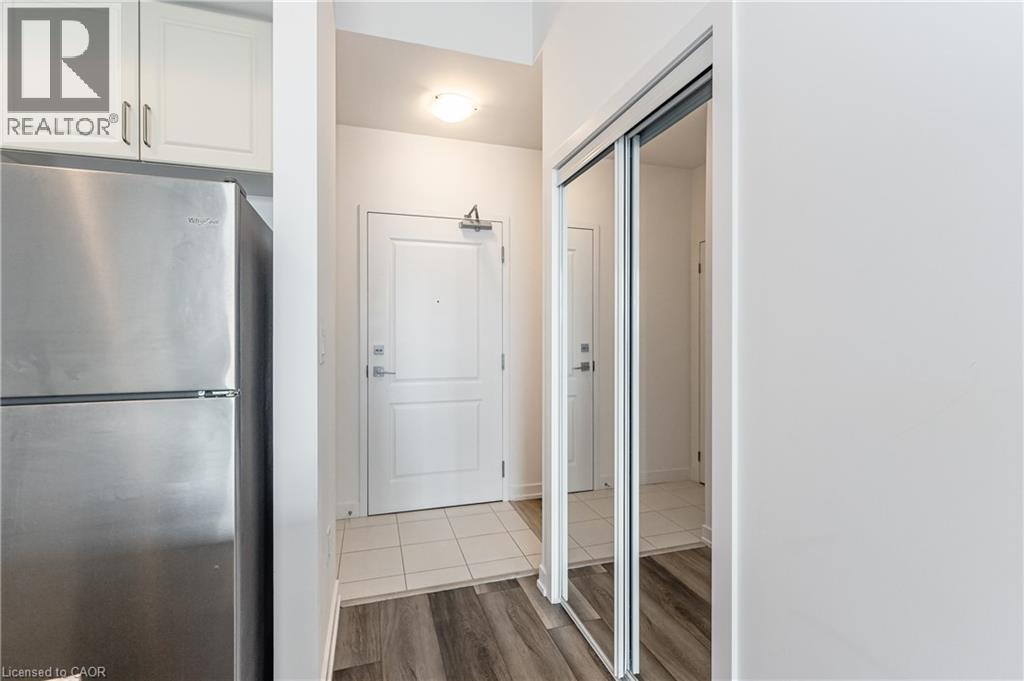 450 DUNDAS Street E Unit# 121