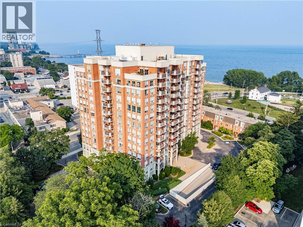 442 MAPLE Avenue Unit# 401