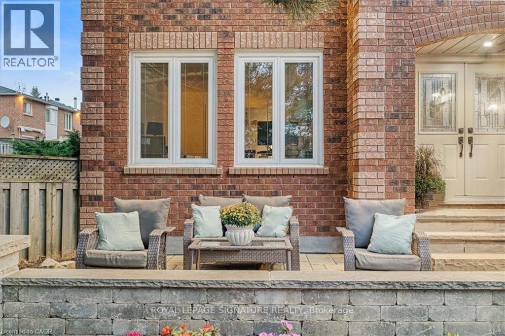 1093 SENLAC Court
