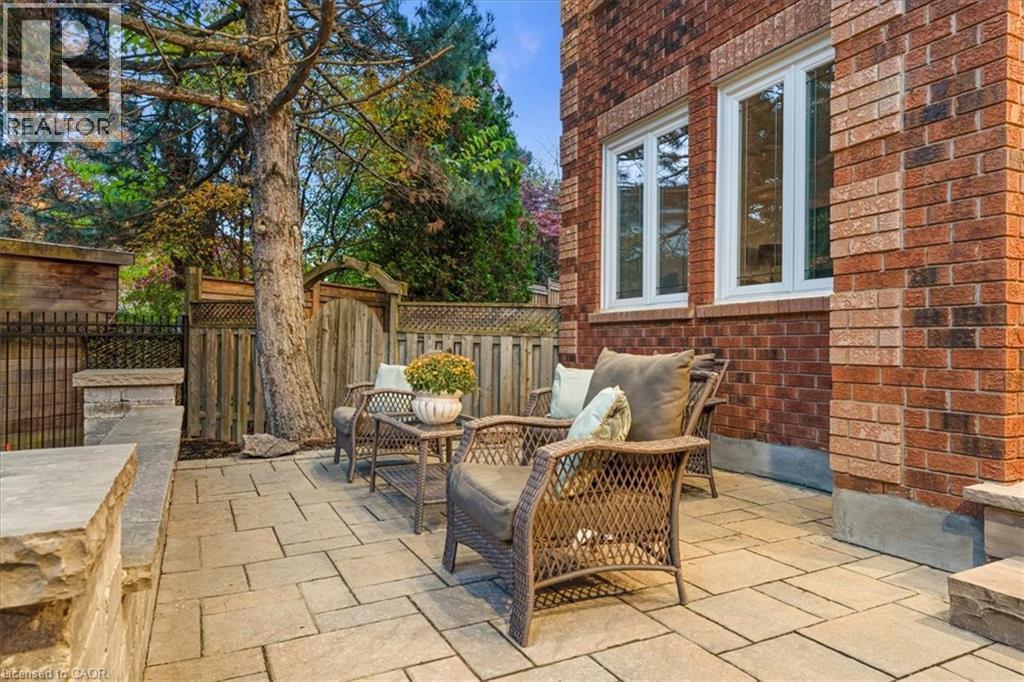 1093 SENLAC Court