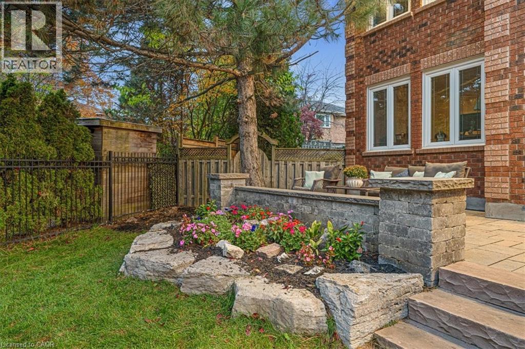 1093 SENLAC Court