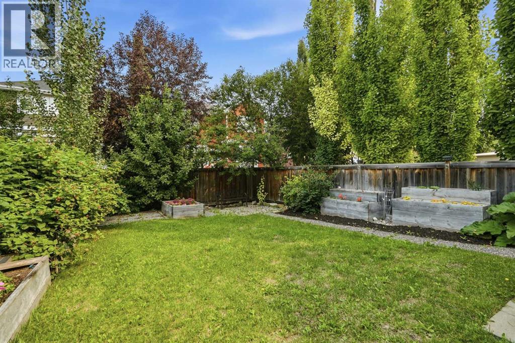 14 River Heights Crescent