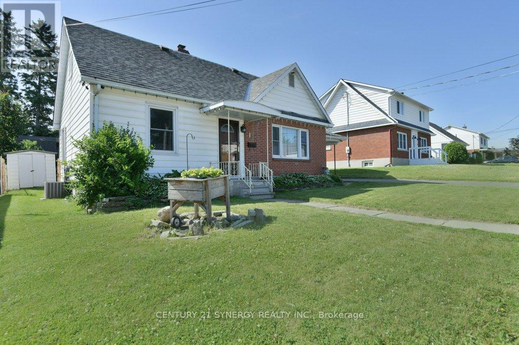 10 MCLACHLIN STREET S