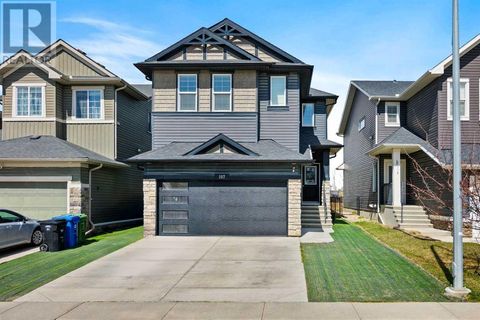197 Evanspark Gardens NW Calgary AB T3P0G6