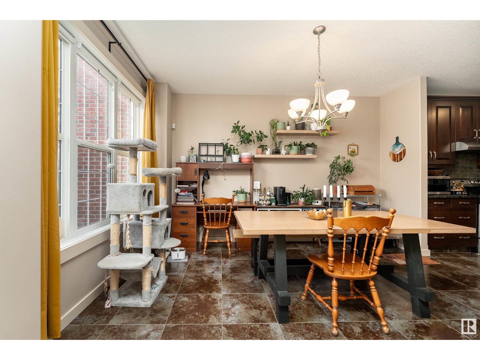 1049 GAULT BV NW