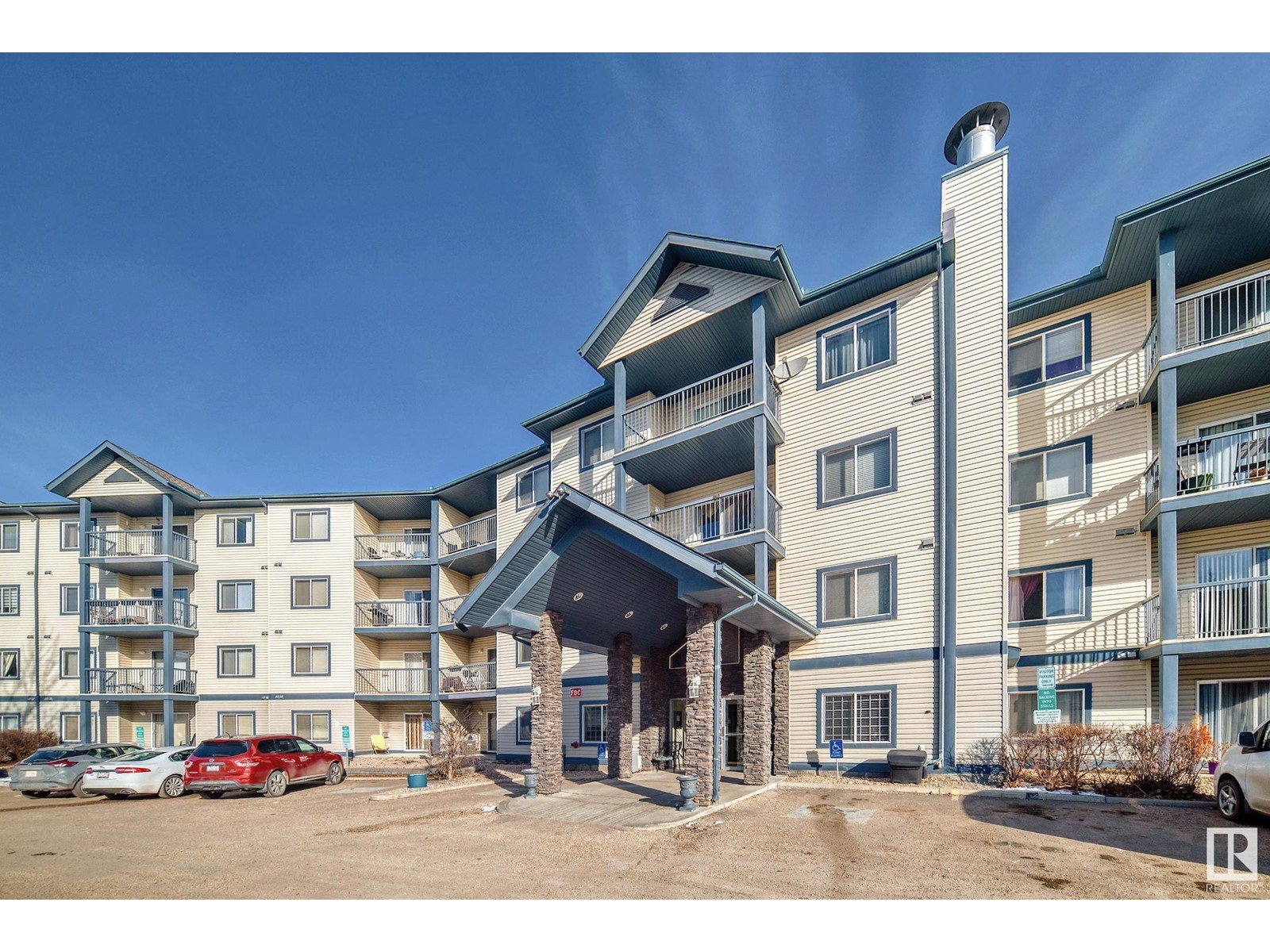 #339 16311 95 ST NW