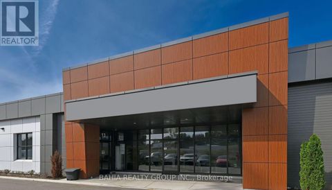 13 - 35 STOFFEL DRIVE Toronto (West Humber-Clairville) ON M9W6A8