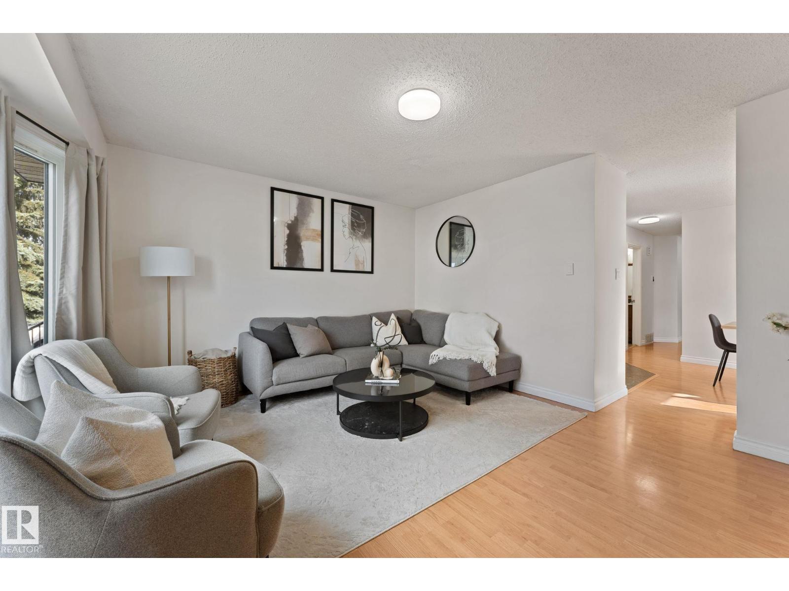 4621 126 AV NW